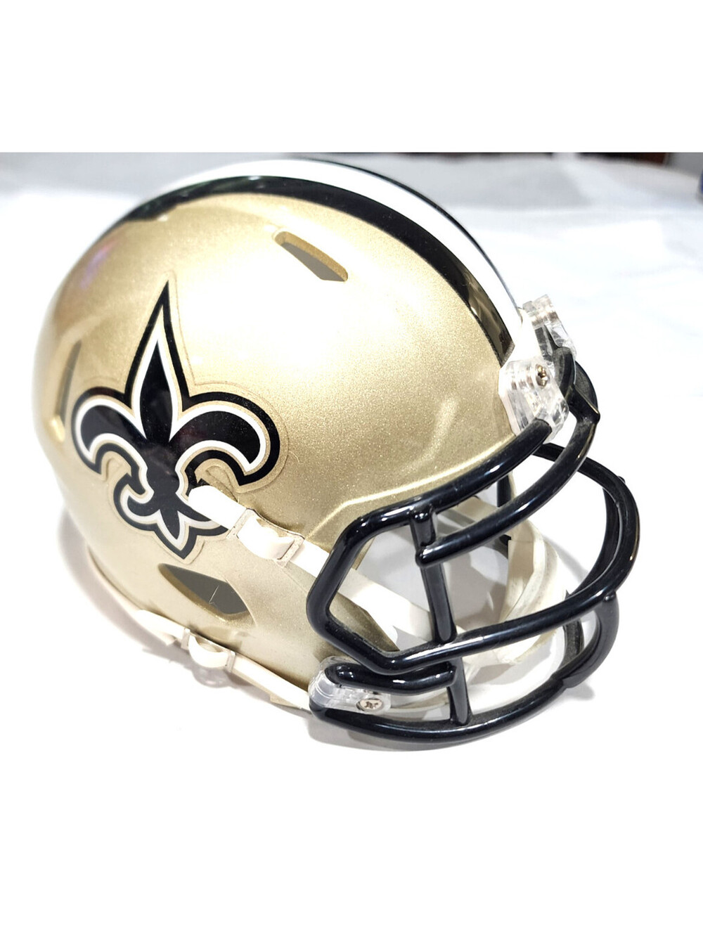 Riddell NFL New Orleans Saints Speed Mini Football Helmet Size 3 5/8 Display